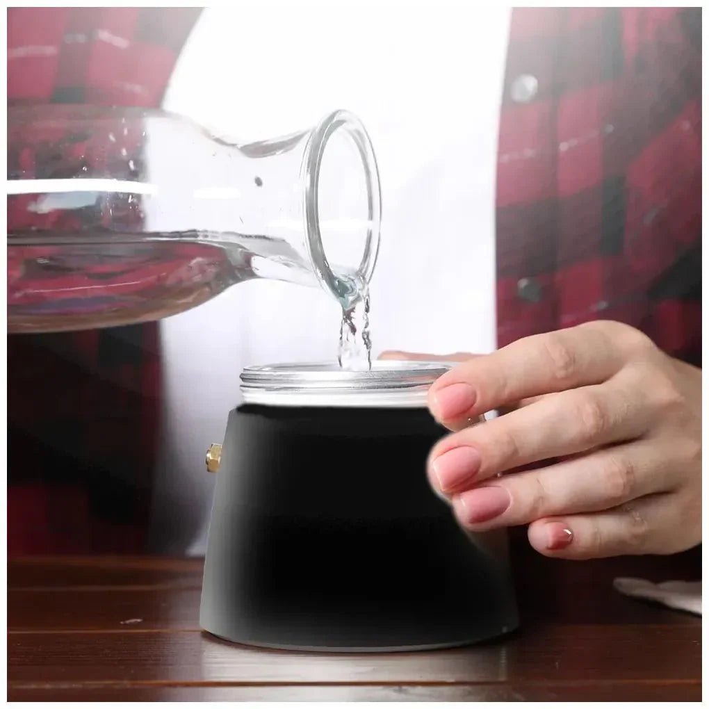 Cafetera Italiana de Acero Inoxidable para 4 Tazas, Elegante y Versátil de Cecotec 8