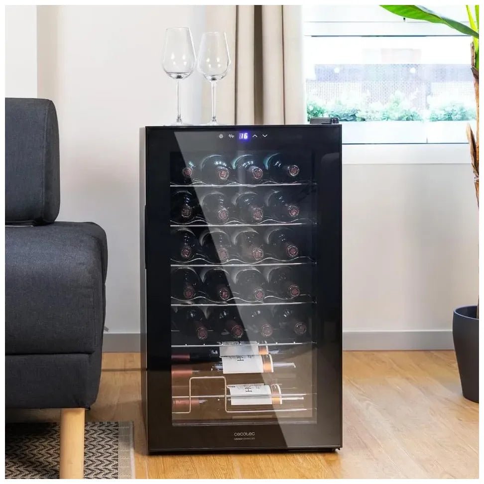 Vinoteca Bolero GrandSommelier 2450 Black: Elegancia y Rendimiento para 24 Botellas de Cecotec 4
