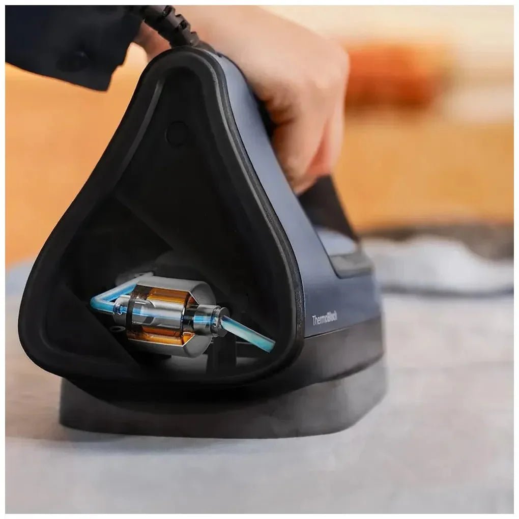 Plancha IronHero 3000 potencia vapor continuo y seguridad para planchado perfecto de Cecotec 7