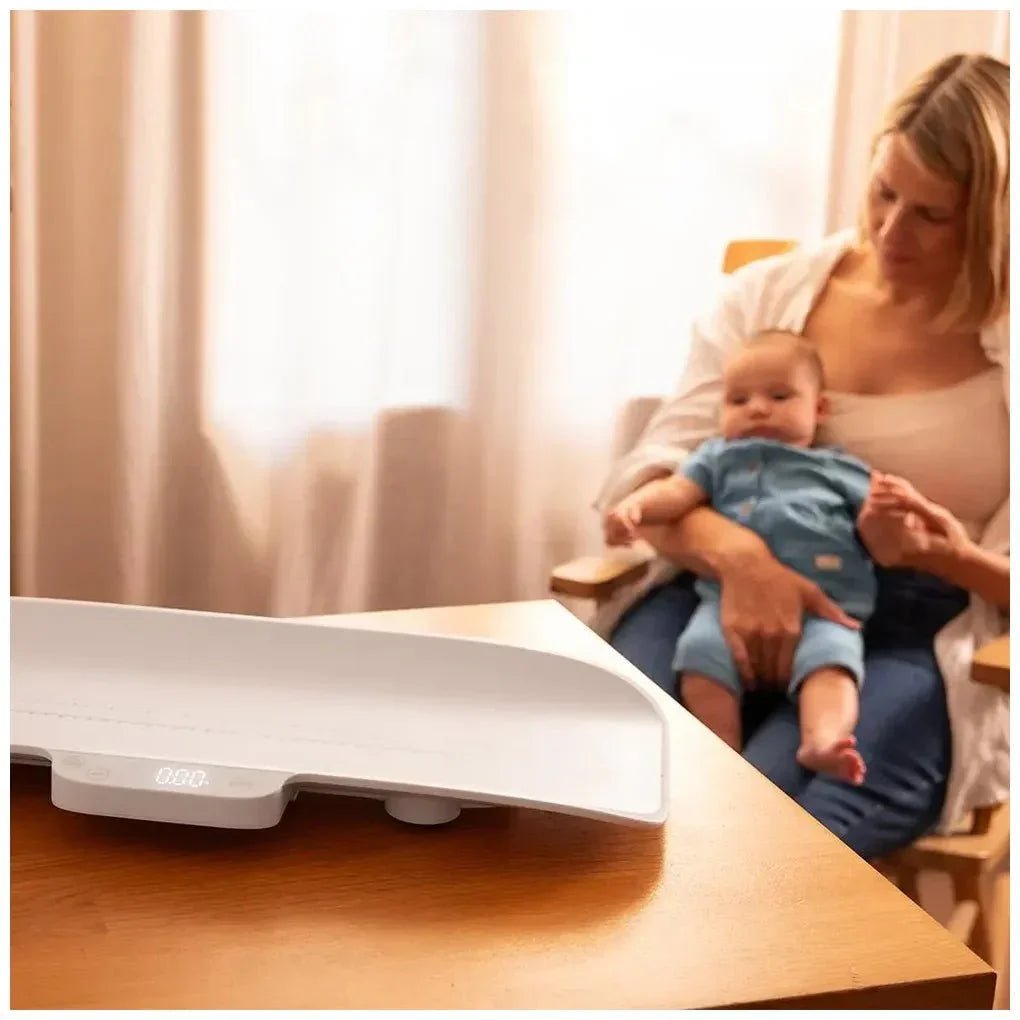 Báscula Inteligente para bebés con metro y Pantalla LED mide hasta 40 kg de Cecotec 10