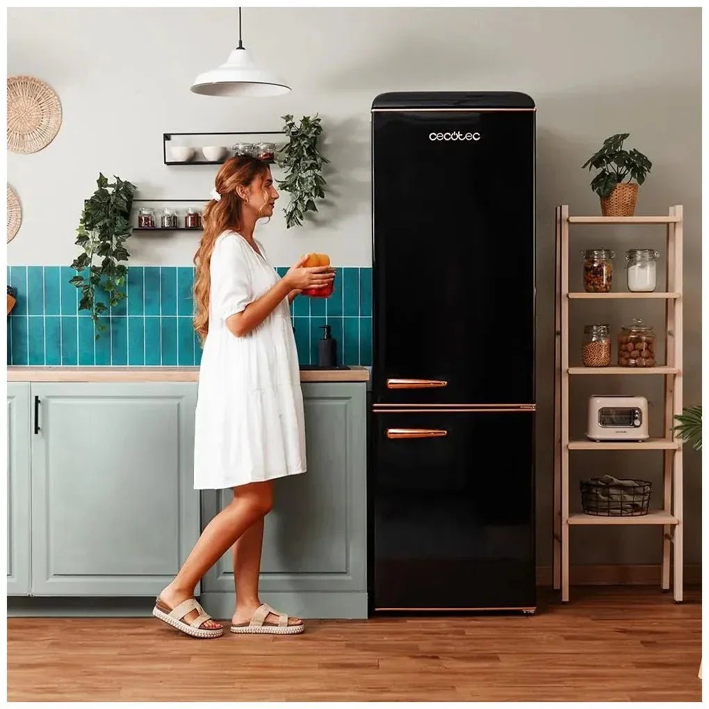 Frigorífico Retro 300L Negro, Clase E, Diseño Elegante y Eficiente Energéticamente de Cecotec 4