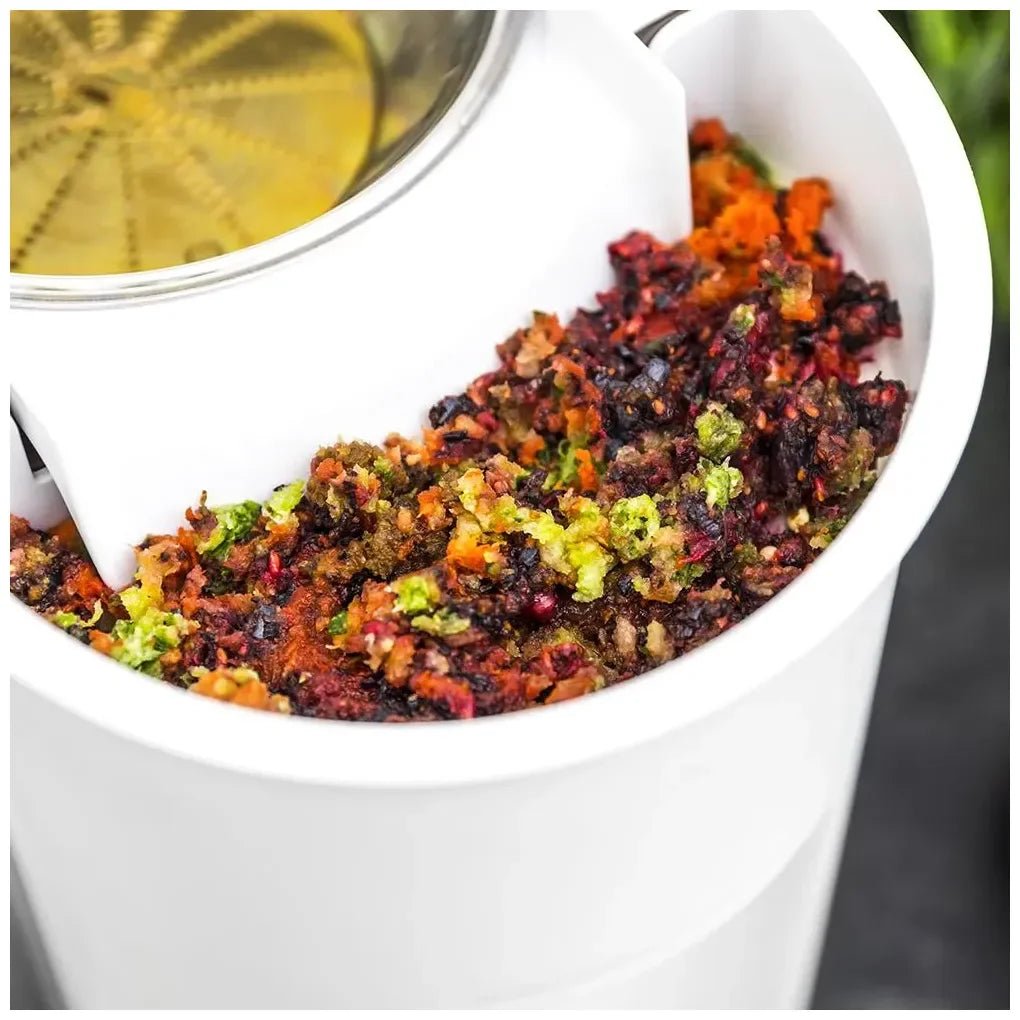 Licuadora ExtremeTitanium 19000 XXL: Potencia y Eficiencia para Jugos Saludables de Cecotec 10