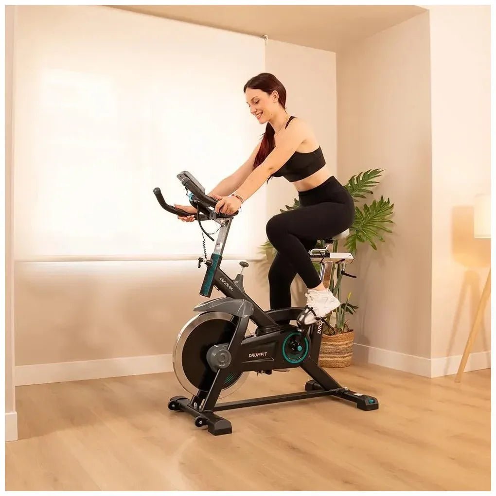 Bicicleta estatica DrumFit 18000 Ceres con volante de inercia de 18 kg sistema Silence Fit y pantalla LCD de Cecotec 2