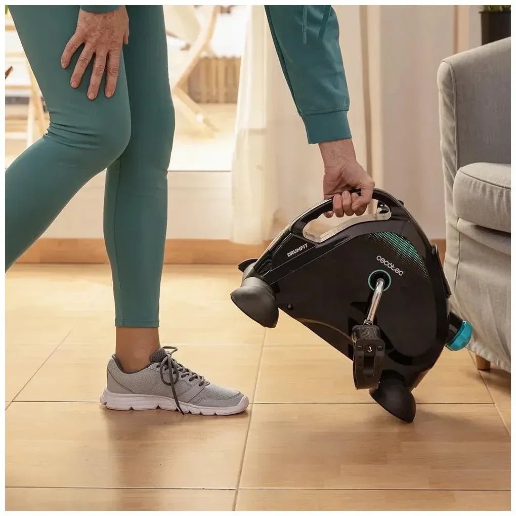 Pedaleador compacto DrumFit Ejercita piernas y brazos con comodidad y facilidad de Cecotec 3