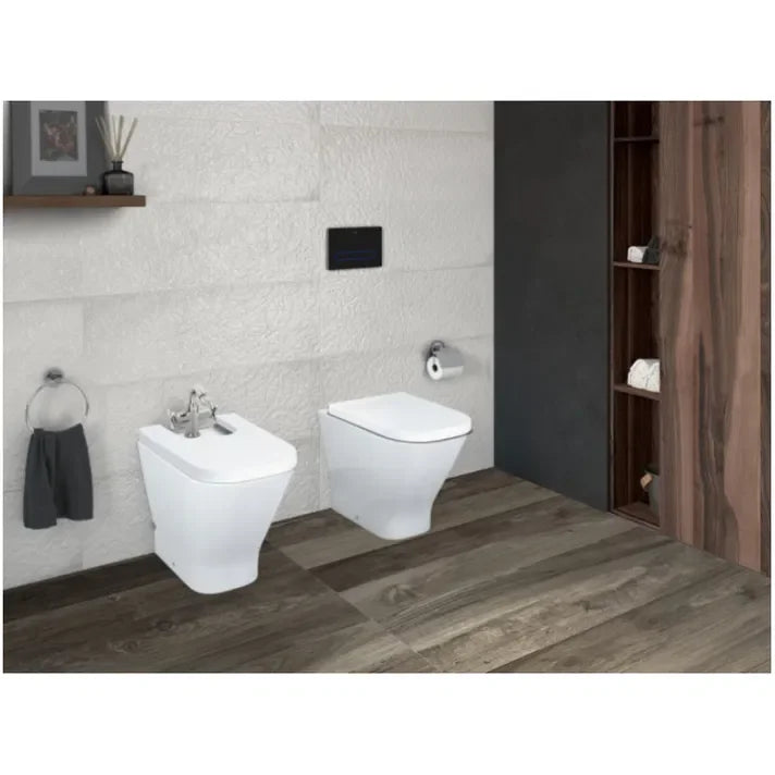 Bidé comfort adosado a pared de porcelana con un acabado en color blanco The Gap Square Roca - Vista 6