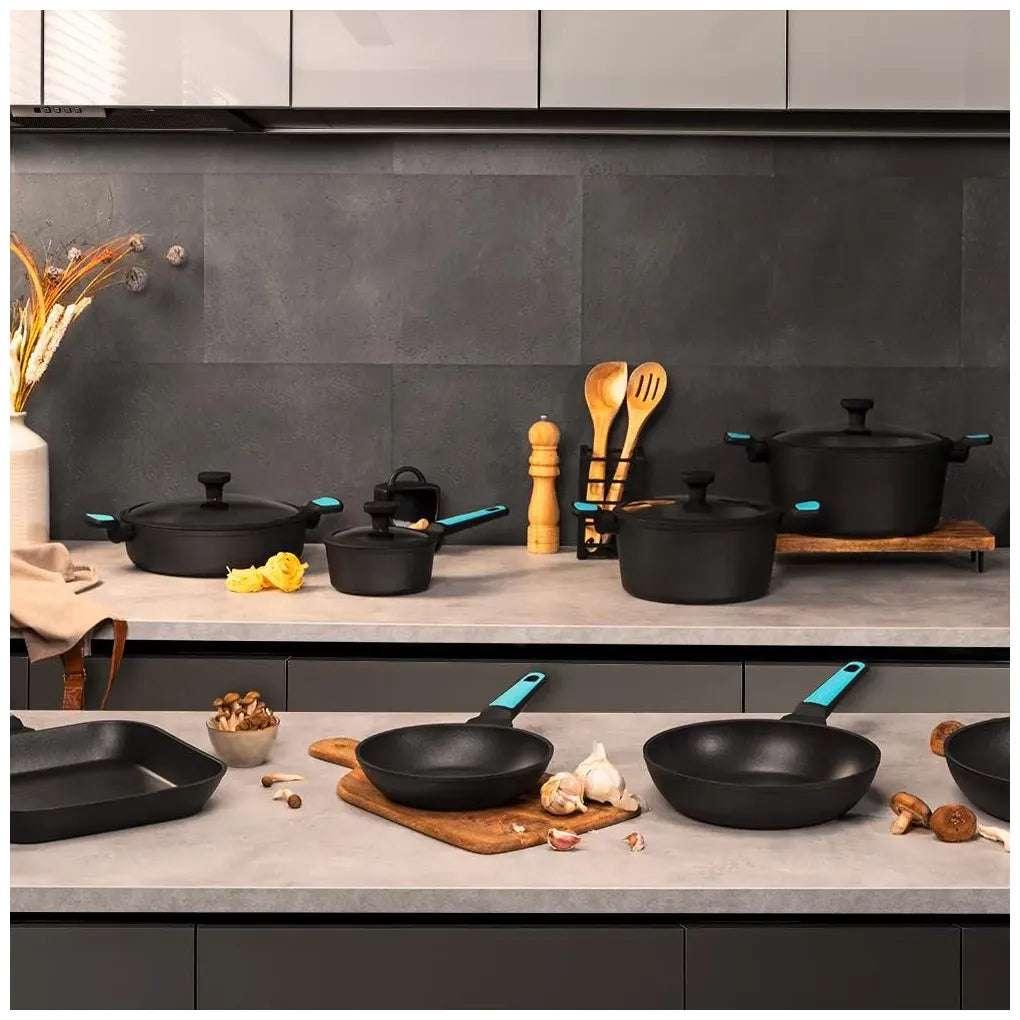 Sartén de Aluminio Forjado 28 cm con Teflon Antiadherente para Todas las Cocinas de Cecotec 3