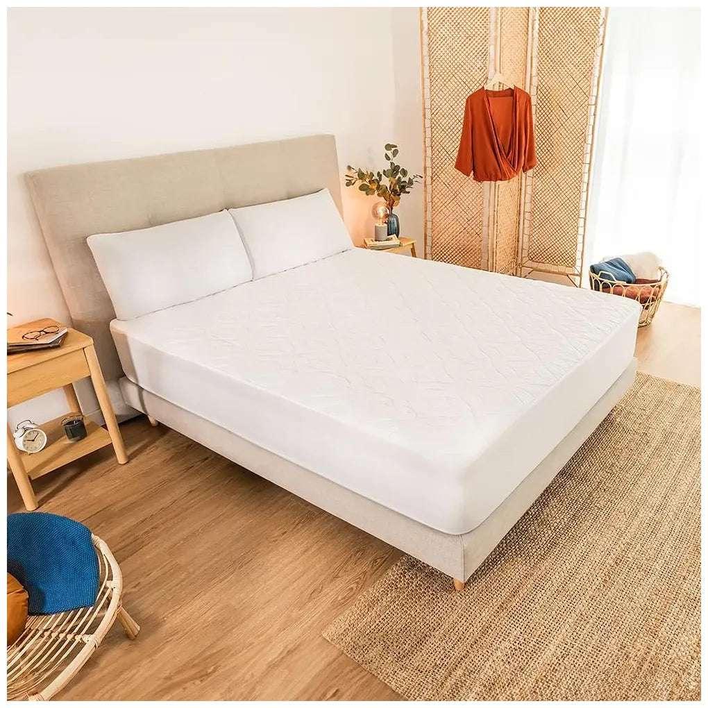 Protector de Colchón Acolchado e Impermeable Flow ProtectMattress 1000 CloudSense de Cecotec 5