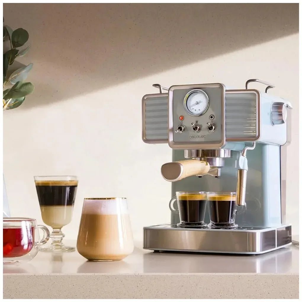 Cafetera Express 20 Bares con Thermoblock y Vaporizador Orientable de Cecotec 3