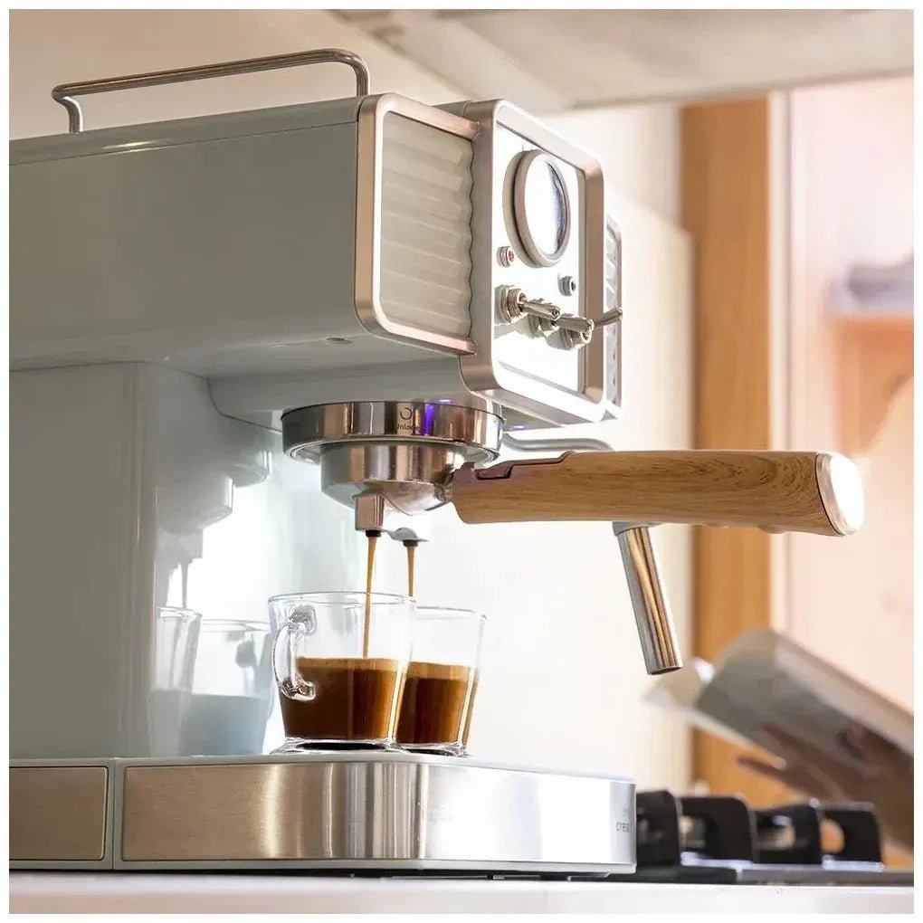 Cafetera Express 20 Bares con Thermoblock y Vaporizador Orientable de Cecotec 8