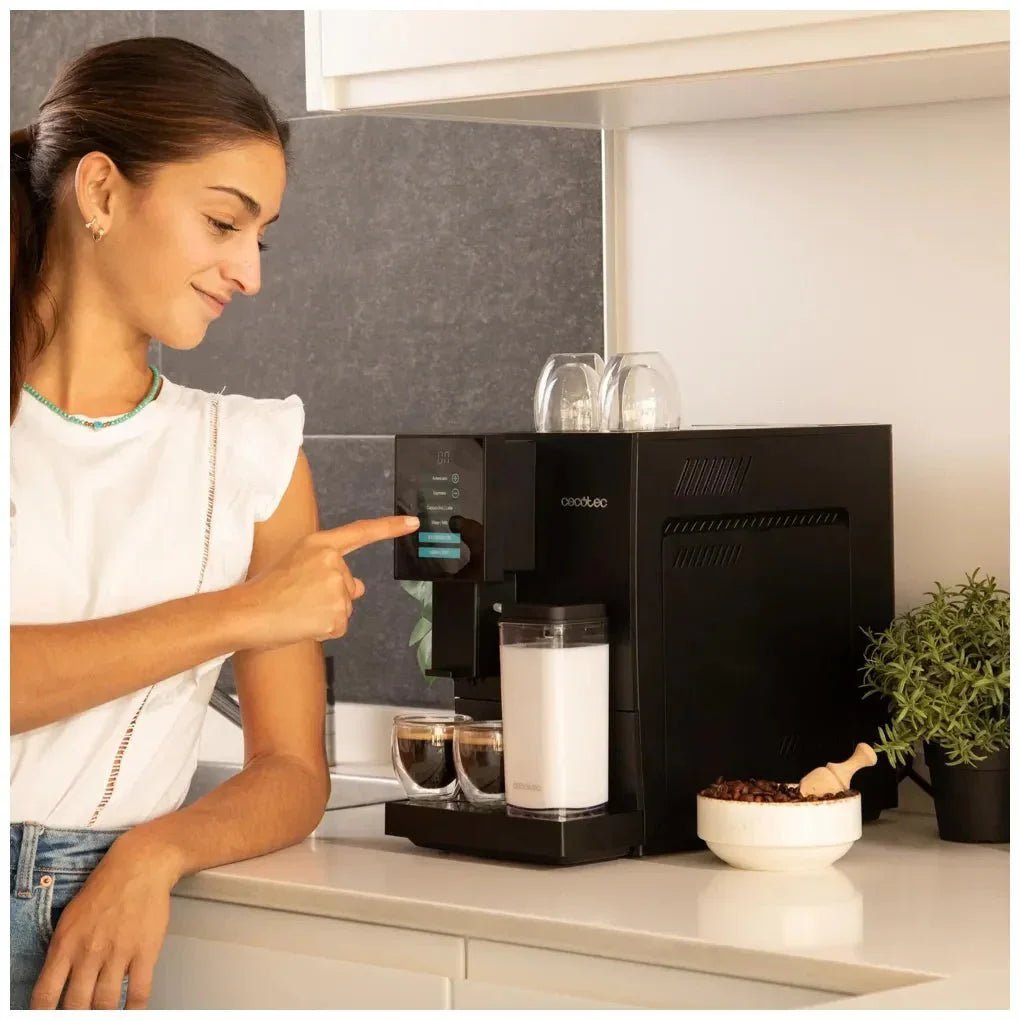 Cafetera Superautomática Compacta: Café Ideal con 19 Bares y Tecnología Thermoblock de Cecotec 5