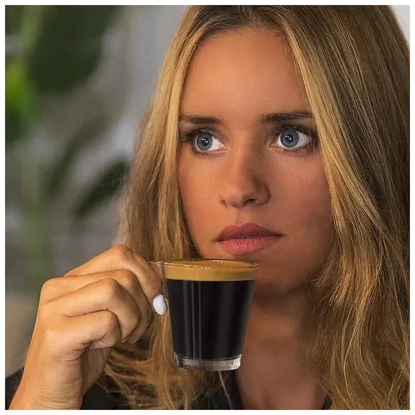 Cafetera Superautomática con Pantalla Táctil y Depósito de Leche, 19 Bares de Presión de Cecotec 11