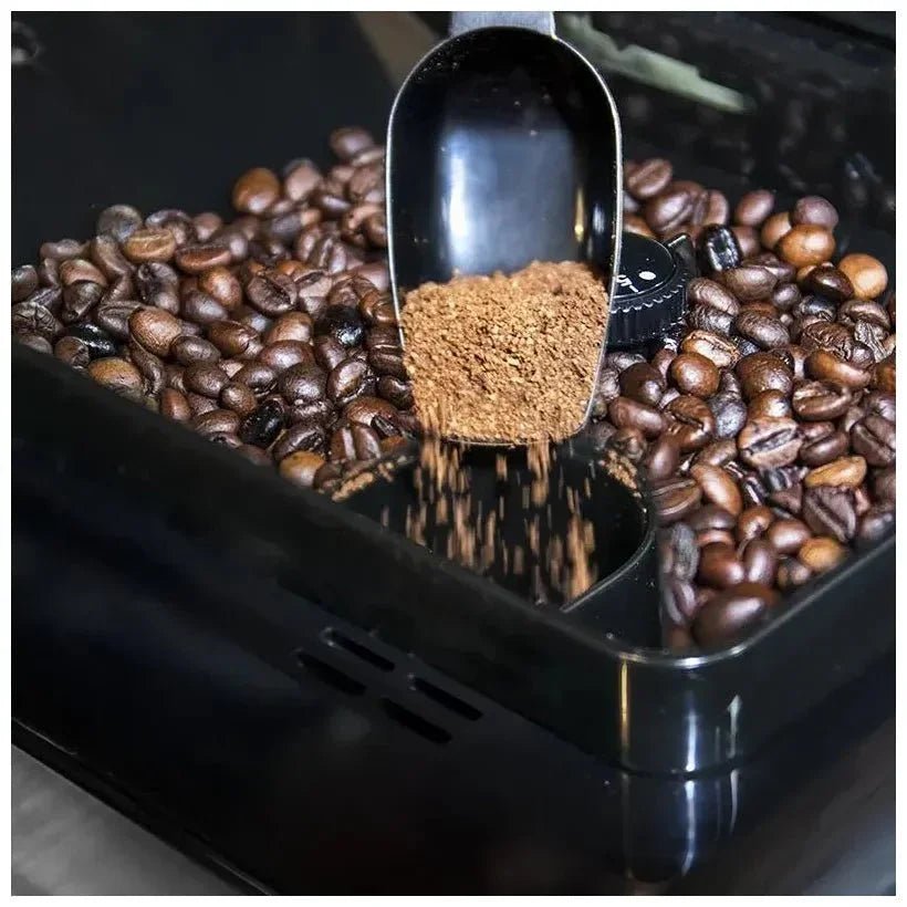 Cafetera Superautomática con Pantalla Táctil y Depósito de Leche, 19 Bares de Presión de Cecotec 10