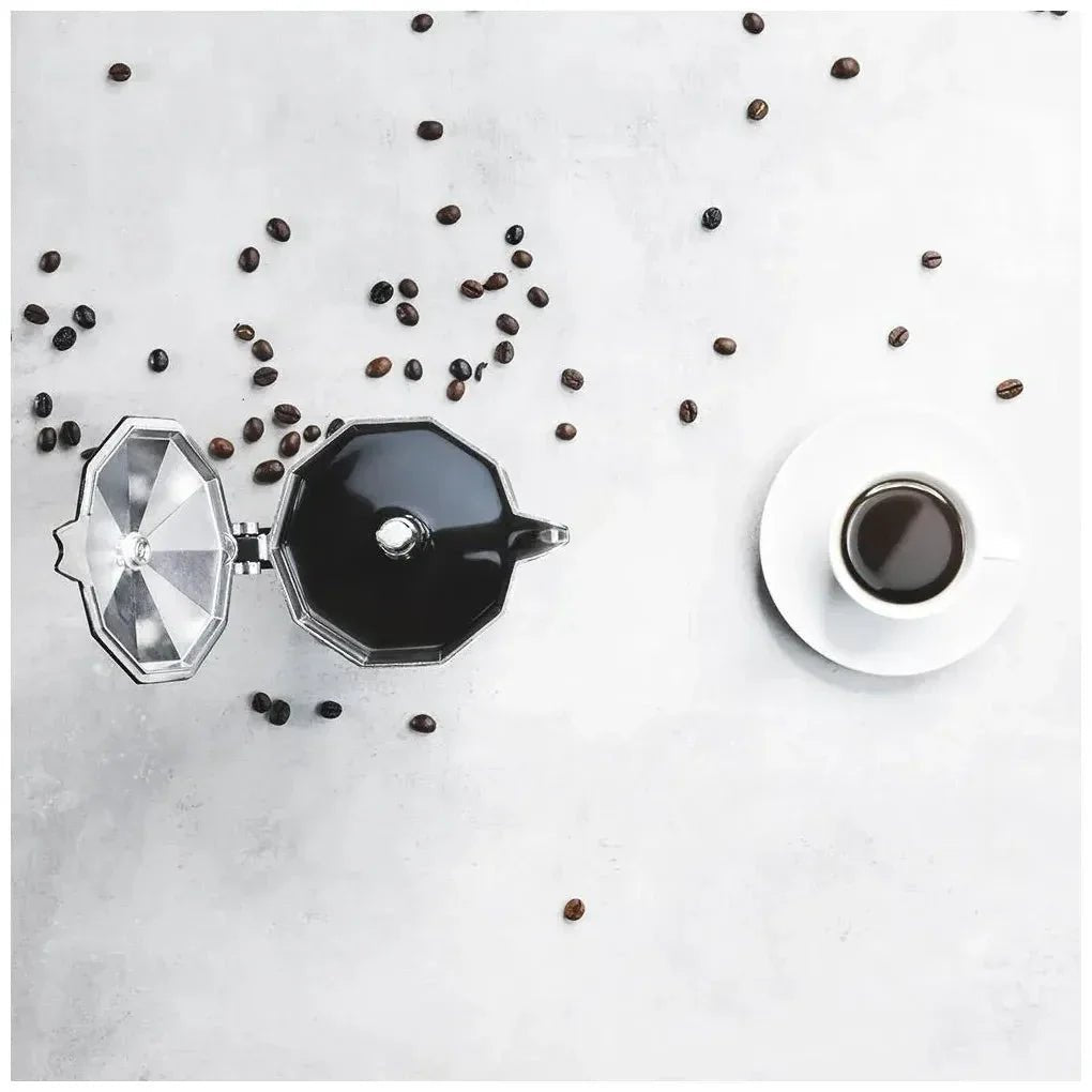 Cafetera Italiana Azul para 9 Tazas, Compatible con Todas las Cocinas y Fácil Limpieza de Cecotec 4