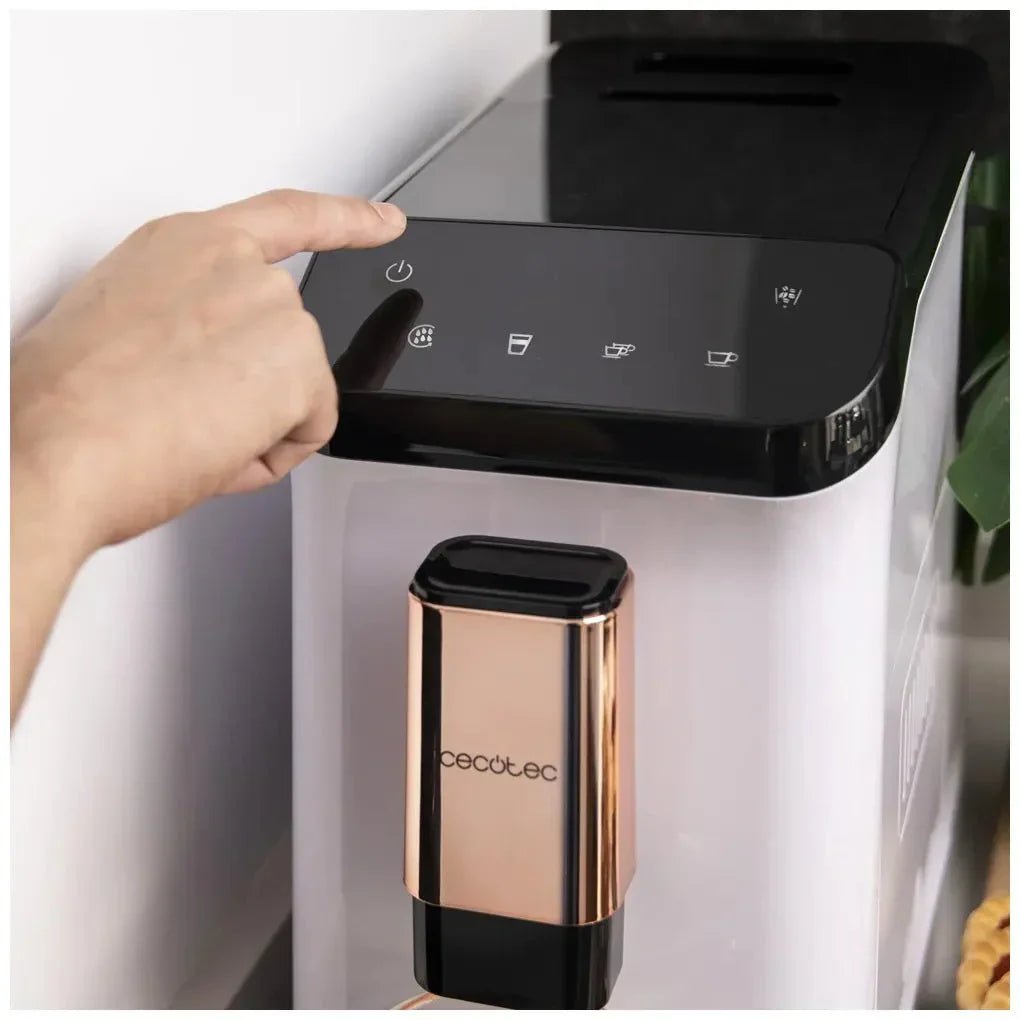 Cafetera Compacta Superautomática: 19 Bares y Tecnología Thermoblock de Cecotec 5