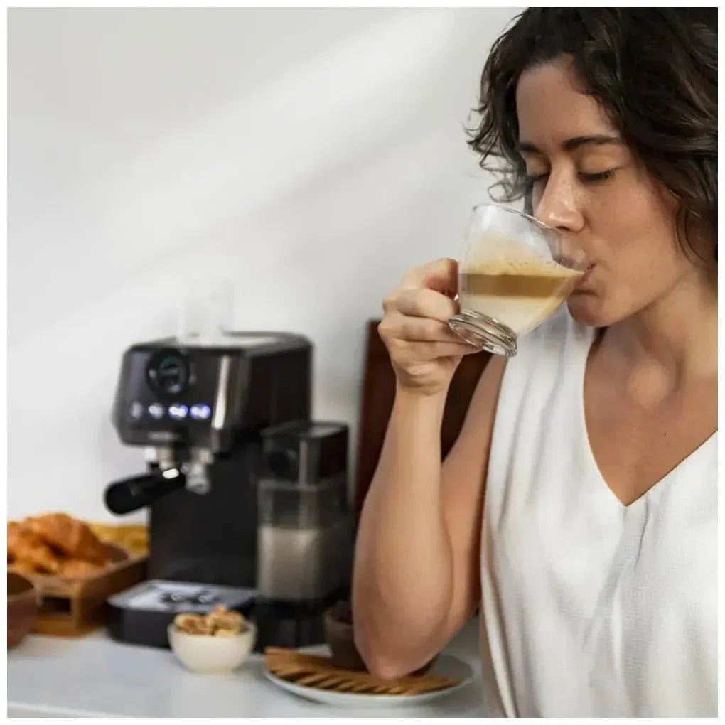Cafetera Semiautomática 20 Bares con Thermoblock y Tanque de Leche de Cecotec 6