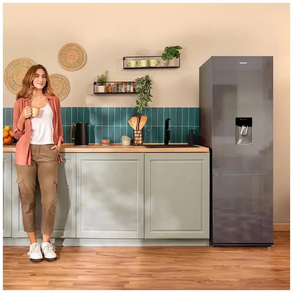 Frigorífico Combi 250L Gris con Inverter, No Frost y Dispensador de Agua de Cecotec 8