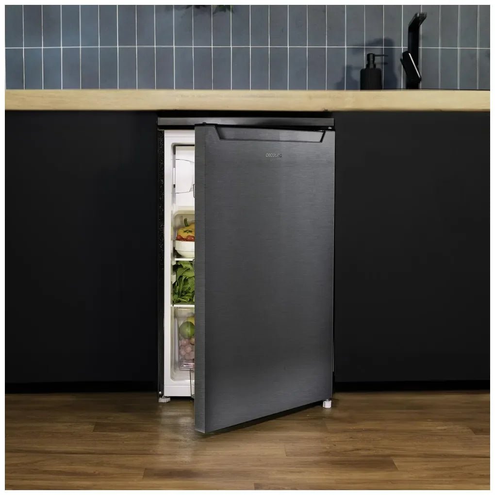 Mini Frigorífico Inox 107L: Compacto, Silencioso y Eficiente Energéticamente de Cecotec 4