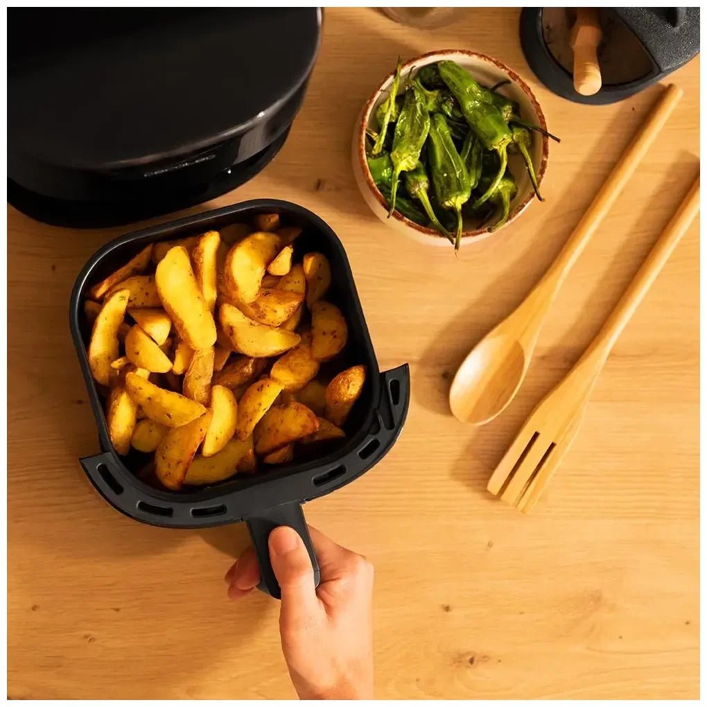 Freidora Dietética Compacta 2L con Control Táctil y Tecnología PerfectCook de Cecotec 3