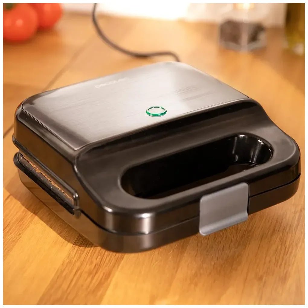 Sandwichera 4 en 1 Rock'nToast: Potencia, Versatilidad y Diseño en Acero Inoxidable de Cecotec 10
