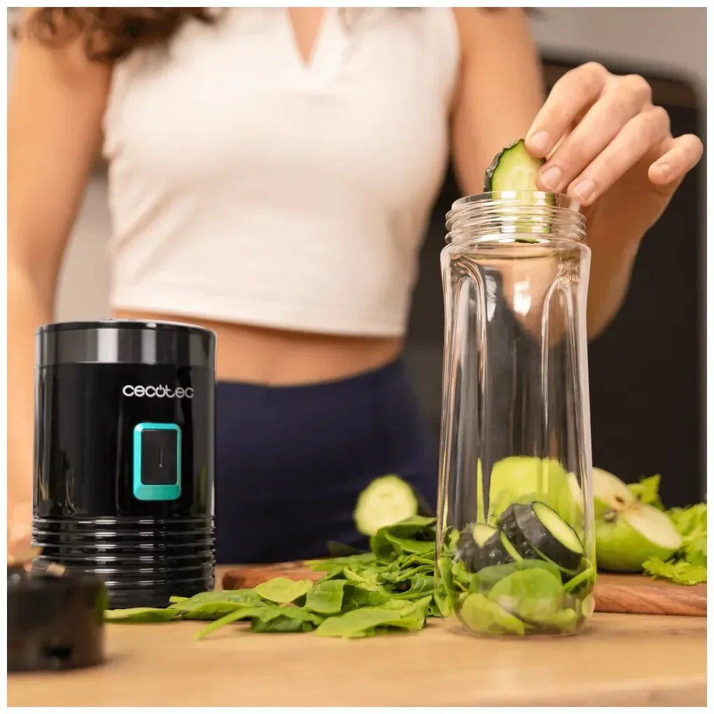 Batidora de Smoothies 350W con Cuchillas de Titanio y Vaso Portátil 600ml de Cecotec 8
