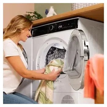 Secadora blanca con bomba de calor para 8 kg con luz bolero dresscode dry 8500 de Cecotec 7