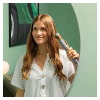 Plancha de pelo con placas de cerámica y turmalina su cable es giratorio bamba ritualcare ionic sphere de Cecotec 7