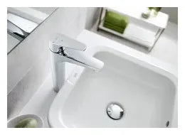Grifo monomando de lavabo de caño alto de 14,2 cm con acabado cromado Atlas Roca - Vista 2