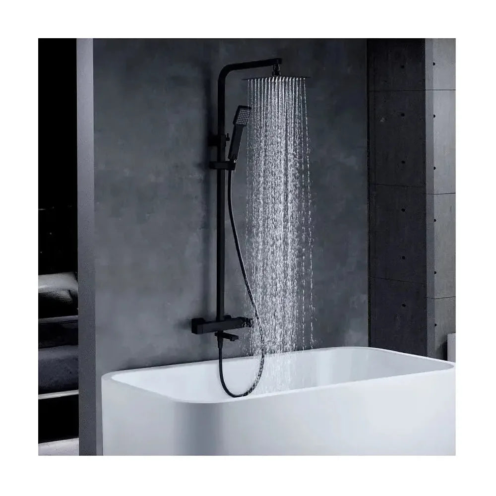 Vista principal de Columna de bañera o ducha con rociador cuadrado y acabado en color negro Fiyi de Imex