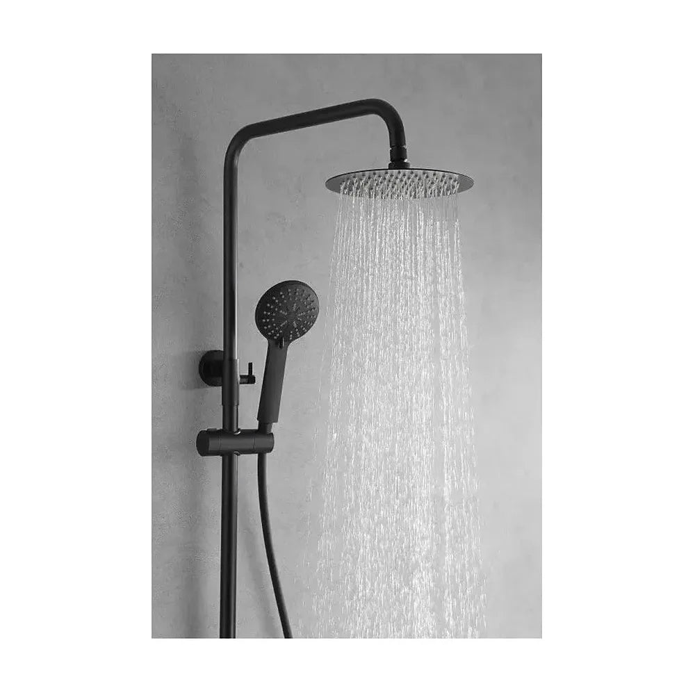 Vista trasera o instalación de Columna moderna de ducha con un diseño monomando en color negro mate Belgica de Imex