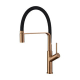 Grifo de cocina monomando de caño flexible con acabado negro mate y oro rosa cepillado Sena de Imex