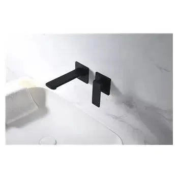 Vista principal de Grifo monomando con un diseño empotrado fabricado en latón de acabado negro mate Fiyi de Imex