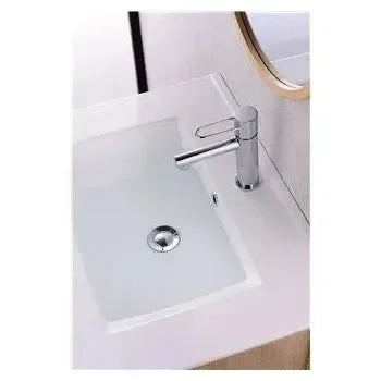 Vista principal de Grifo monomando para lavabo con cierre cerámico de diseño moderno y acabado cromado Milos de Imex