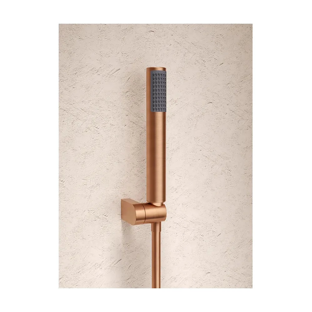 Detalle de funcionamiento de Kit ducha monomando Genova oro rosa cepillado Imex