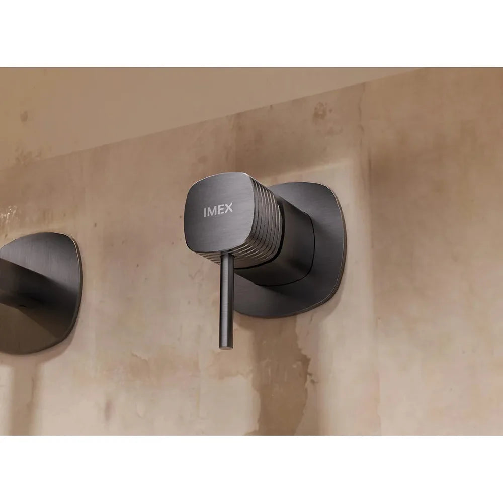 Plano o detalle técnico de Monomando empotrado lavabo Firenze oro rosa cepillado Imex (vista 4)