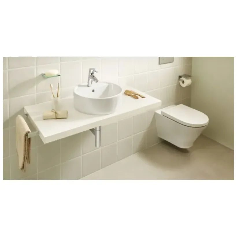 Inodoro compacto con salida horizontal y un diseño circular Rimless The Gap Round Roca - Vista 2