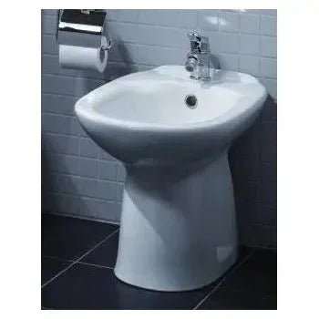 Bidé a suelo monobloc blanco con tapa opcional para baño moderno Benissa de Unisan 2