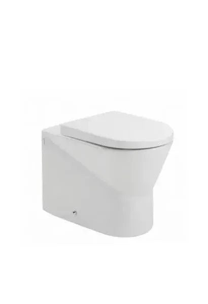 Inodoro de suelo a pared cisterna alta empotrada salida dual color blanco de Unisan