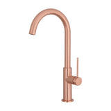 Torneira de cozinha monocomando ouro rosa escovado com bico giratório 360 graus Flumen da Valaz