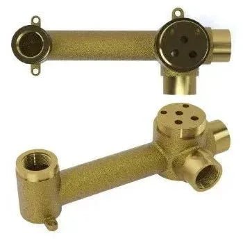 Vista principal de Grifo de lavabo empotrado monomando de 15 cm en latón dorado envejecido Guadiana de Valaz